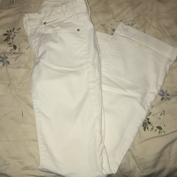 White Jeans! - Picture 2 of 4